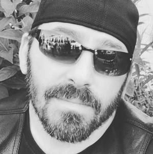 Meet your Posher, Nicholas